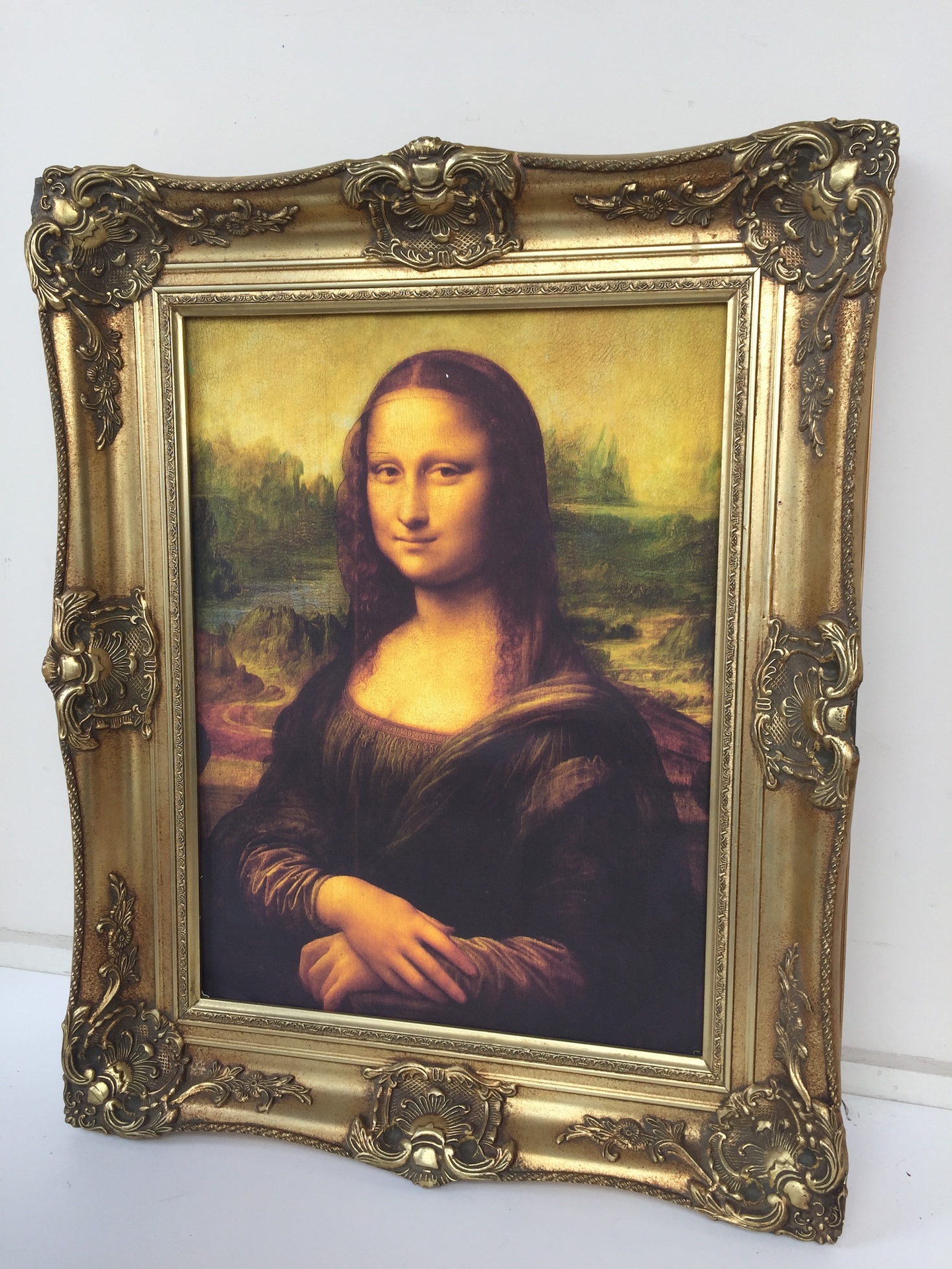 FRAME, Gold Gilt Medium  - 81 x 66cm ( Mona Lisa NA )